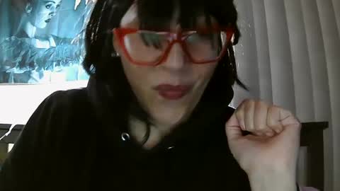 Brina Moon online show from December 5, 5:59 am