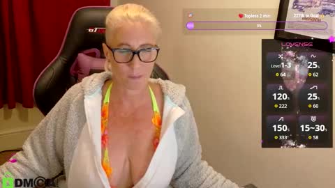 Lady Annabelle Montgomery online show from September 27, 9:22 pm