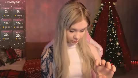 Britney online show from December 15, 7:08 pm