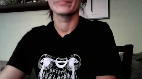 Britney online show from October 2, 4:01 pm