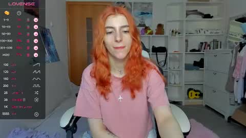 broosnica1 online show from July 12, 9:32 am