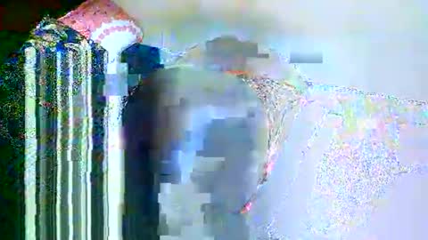dee online show from May 22, 11:19 am