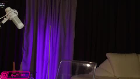 Bubble  gum  online show from February 12, 1:41 am