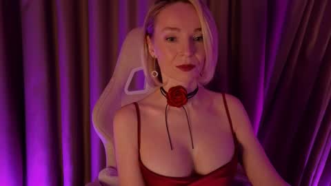 bubbling_crush online show from February 26, 10:00 pm