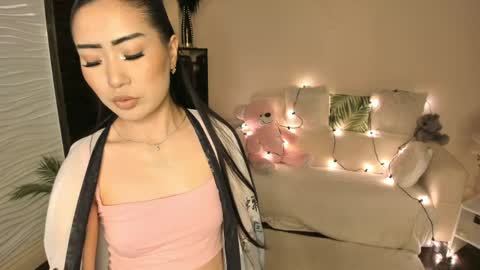 your favorit asian girl online show from March 21, 3:17 pm