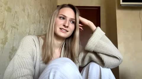 buenamorey online show from February 4, 9:12 am