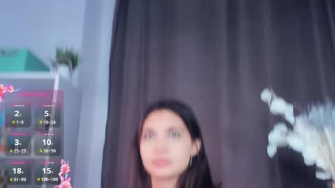 Aria online show from November 20, 8:15 am