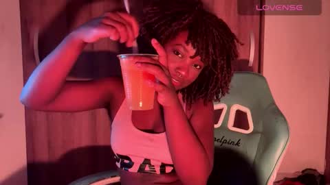 Isa online show from October 20, 2:25 am