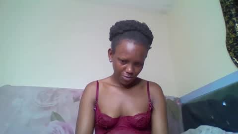 bunnydiva_ online show from October 16, 8:11 pm