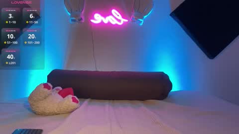  MARY BUNNY  online show from October 22, 8:52 am