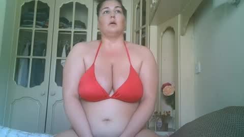 babuska1981 online show from June 21, 1:26 pm