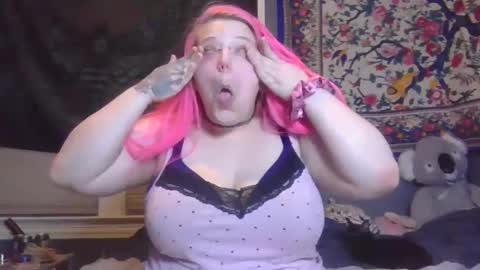 lilly online show from February 3, 12:14 pm