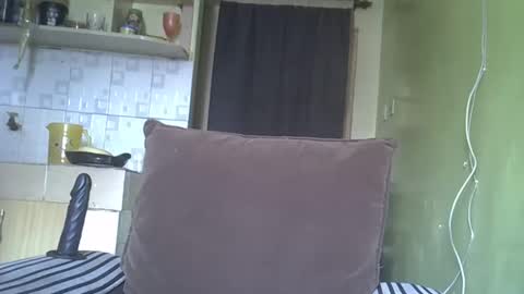 busty kenzi online show from April 30, 9:58 am