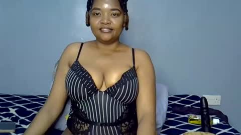 busty kenzi online show from July 7, 1:58 pm