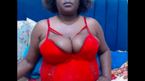 bustychocx online show from May 24, 9:14 pm