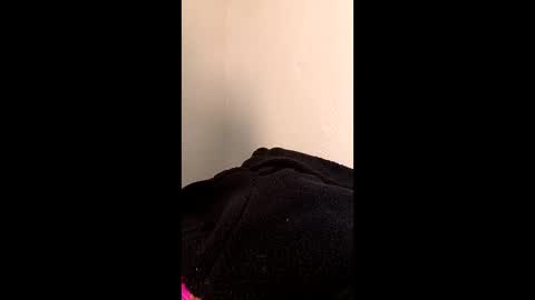 bustyirie online show from April 6, 1:23 pm