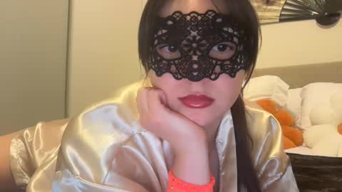 busy_bee69 online show from March 9, 8:17 am