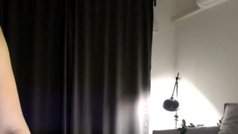 Lauren online show from February 1, 3:41 am