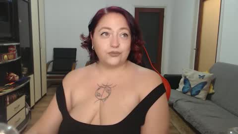 Mary online show from April 20, 9:51 pm