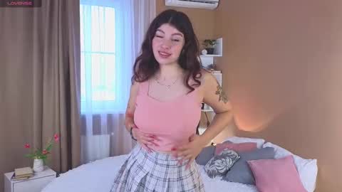 Kira online show from February 19, 8:12 am