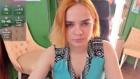 Gina online show from October 12, 8:39 am