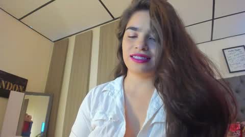 caitlingomez0 online show from November 20, 12:39 pm