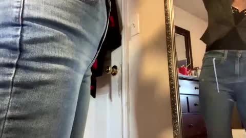 calishop1 online show from December 18, 6:25 pm