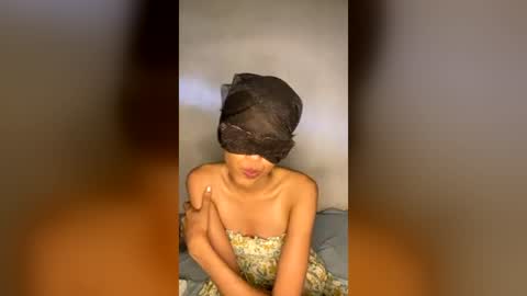 camelly_dia online show from July 13, 9:43 am