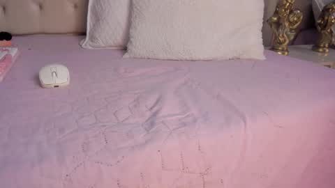 cameron_hearts online show from December 22, 2:31 pm