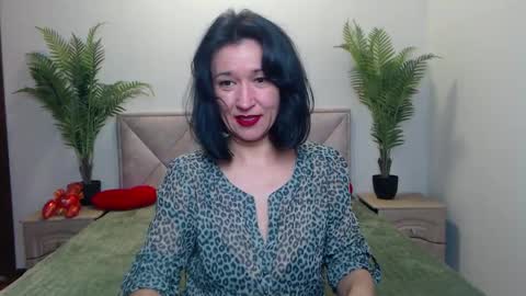 Cameronenns online show from October 12, 7:00 am