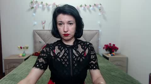 Cameronenns online show from April 1, 1:41 pm