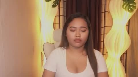 Jade online show from February 10, 10:29 am