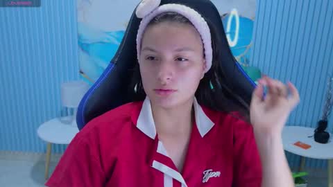 Cami  online show from December 15, 12:21 pm