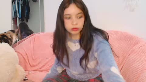 trini-1000 online show from February 3, 11:20 am