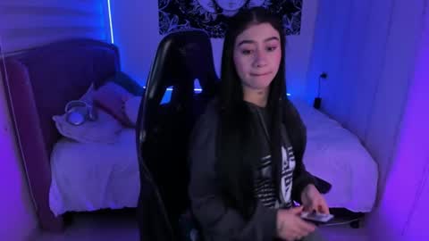 camila online show from October 16, 6:10 pm