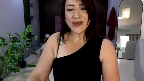 Camil online show from March 5, 12:01 pm