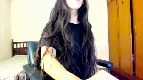 Cami online show from February 19, 2:44 am