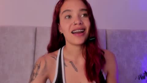 camilaa_smith_ online show from April 6, 4:46 am