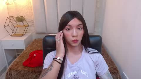 Cami online show from April 17, 12:07 pm