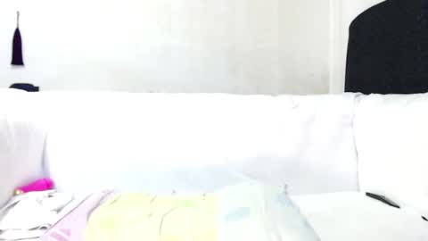 cami online show from February 9, 9:39 pm