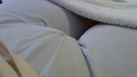 flash 50 tokens BIG CLIT  tits pussy. masturbation big clit 150 tokens fingers inside pussy 1000 tk  pump big clit 300 tk online show from January 16, 5:42 pm