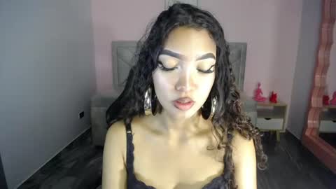 camila online show from July 4, 8:27 pm