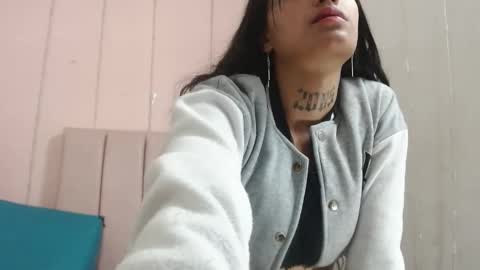 camilawilliams707rs online show from November 27, 3:42 am