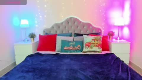 camilladreamer online show from November 30, 7:18 pm