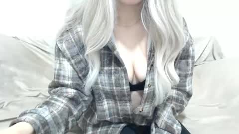 CamilleBunny online show from February 4, 3:20 am