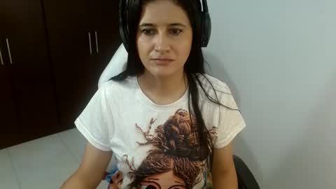 Carolina online show from February 10, 6:44 pm