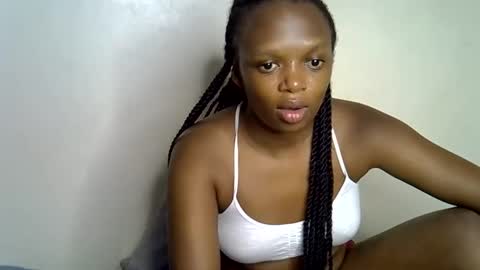 candiemaya online show from March 17, 8:46 pm