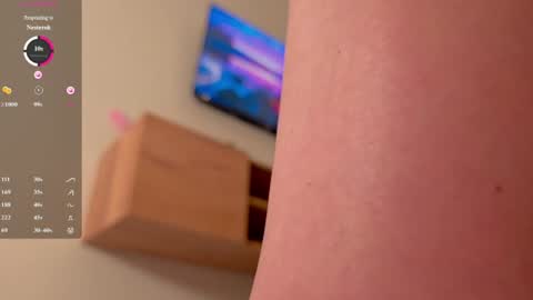Hey there Im Anna 21 years old online show from June 21, 7:18 pm