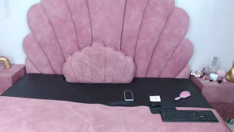 candy_bony online show from December 30, 12:20 pm