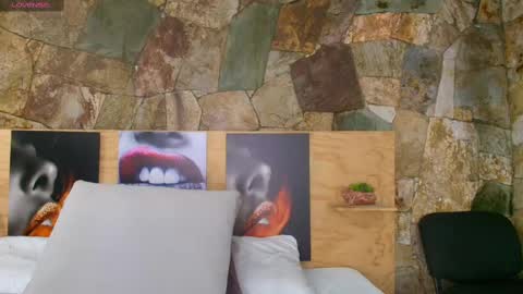 Jolie online show from October 11, 9:06 pm